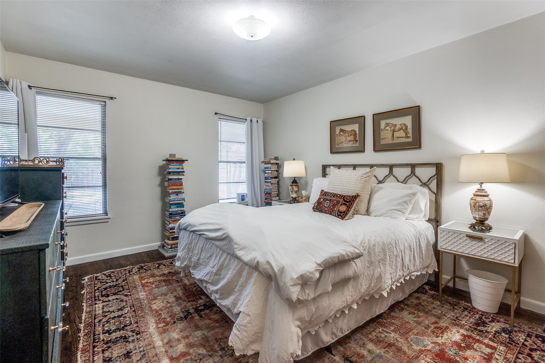 6519 Ravendale Lane Dallas TX 75214