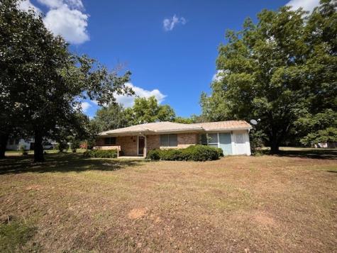 180 Nacogdoches Street Reklaw TX 75784