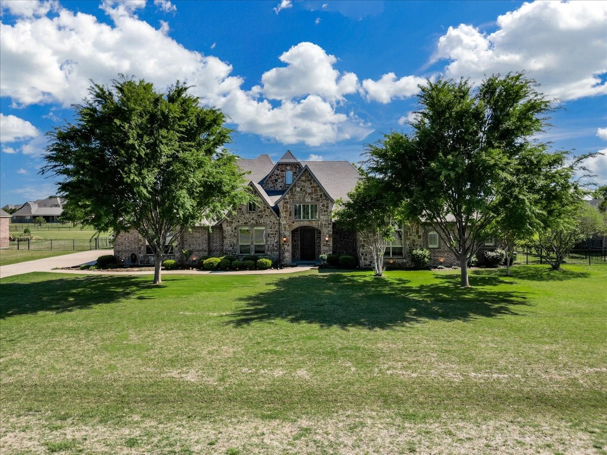 1929 Canyon Road Celina TX 75009