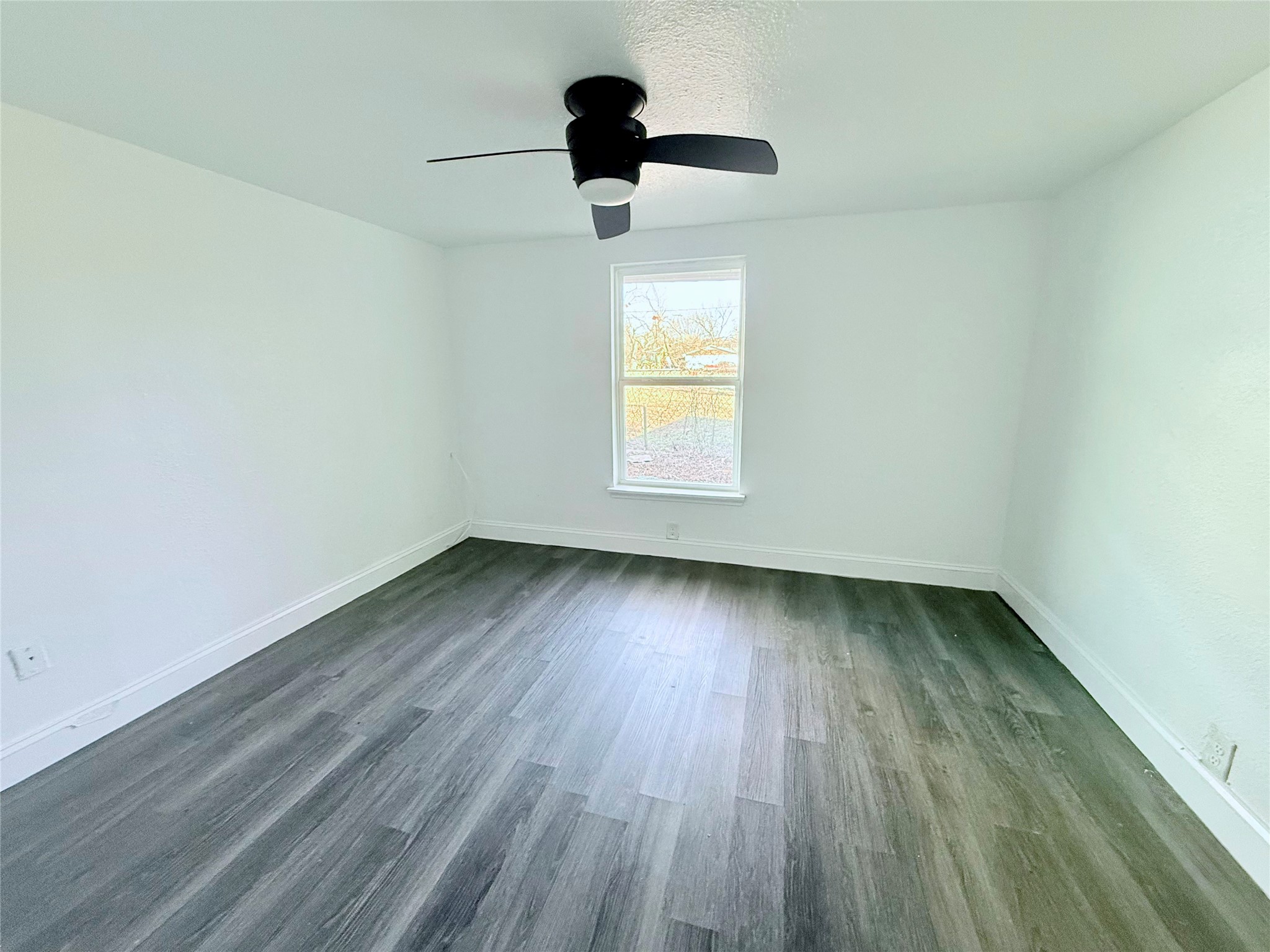 625 E Acheson Street Denison TX 75021