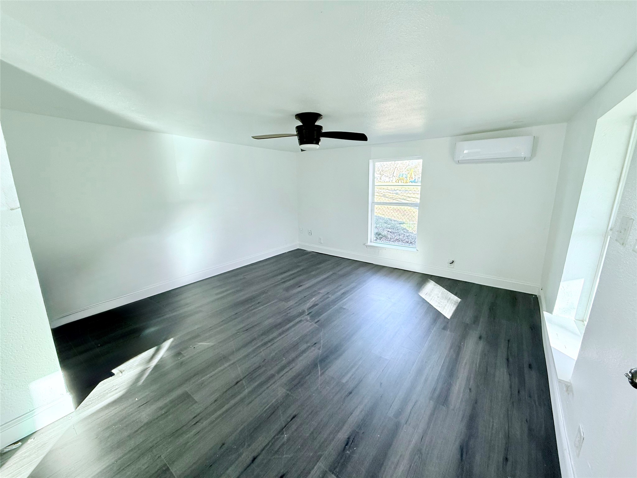 625 E Acheson Street Denison TX 75021