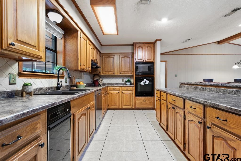 522 Woodside Drive Hideaway TX 75771