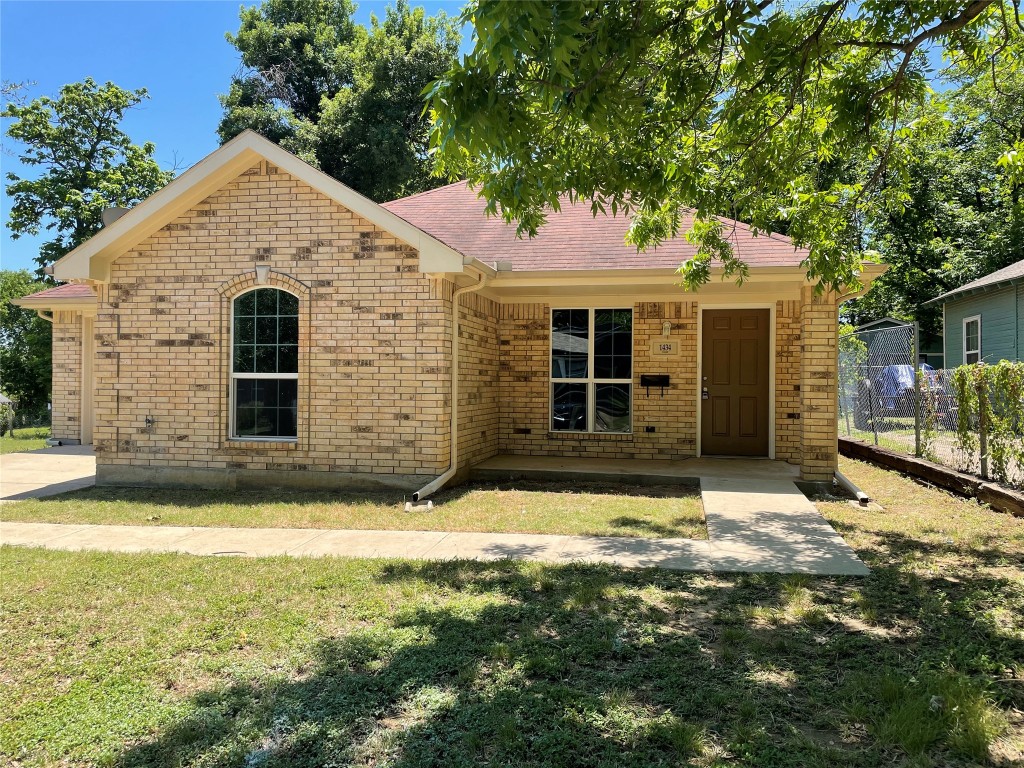 1434 Claude Street Dallas TX 75203