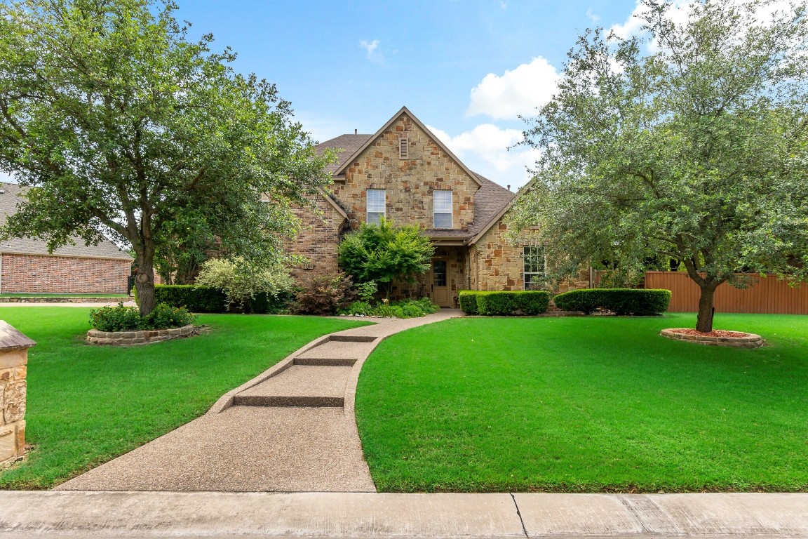 7501 Covewood Drive Garland TX 75044