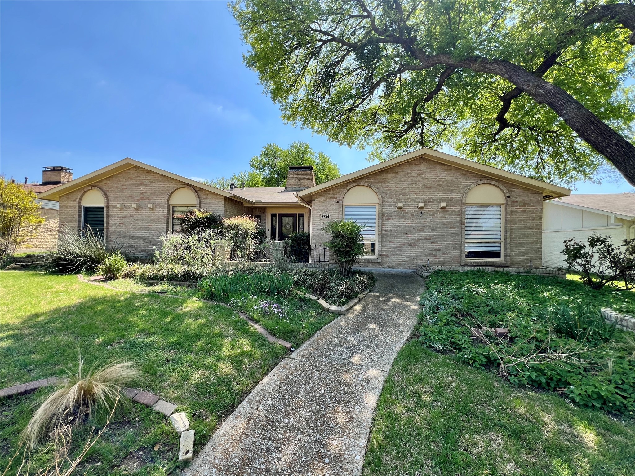 7736 El Santo Lane Dallas TX 75248
