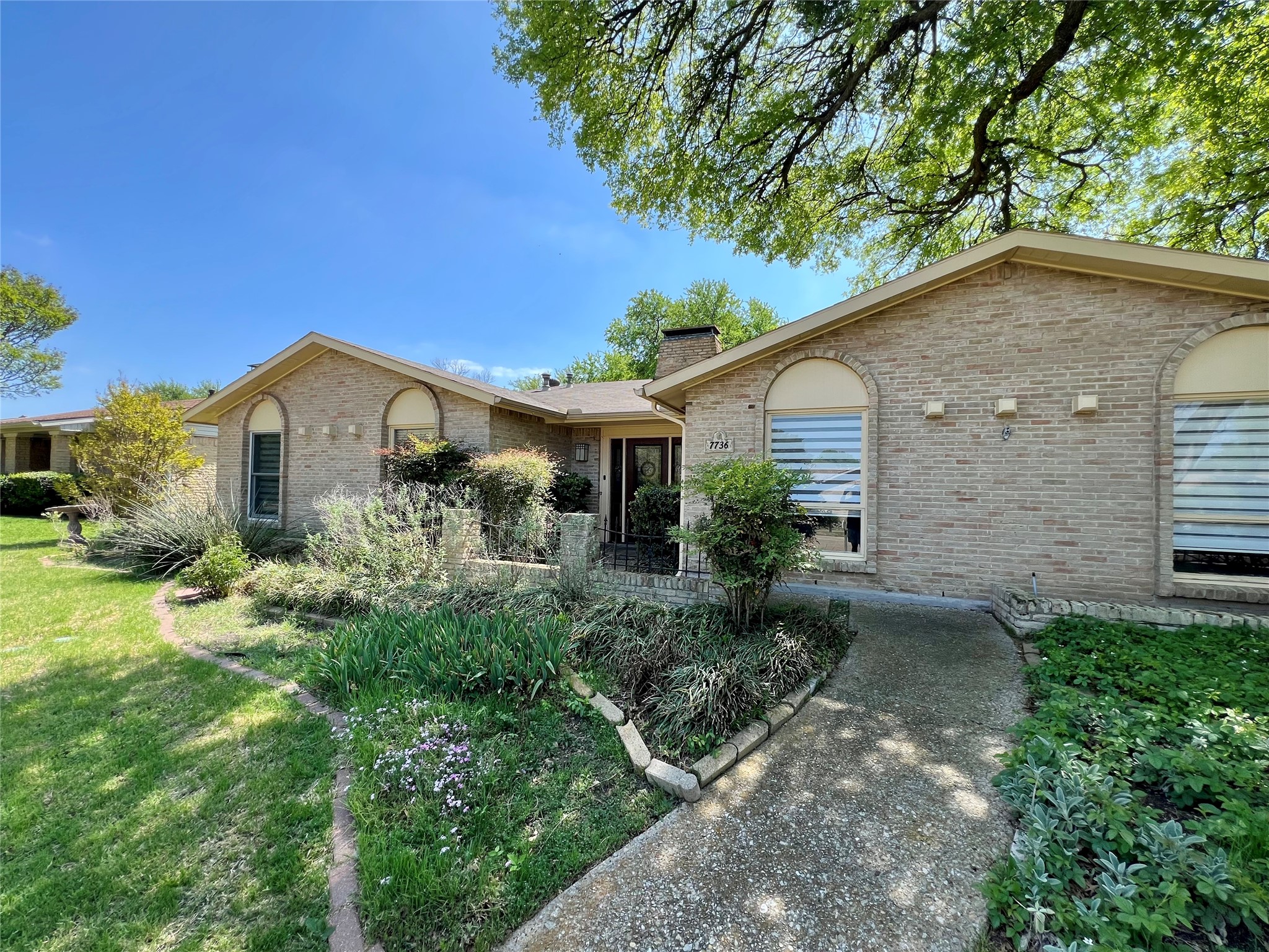 7736 El Santo Lane Dallas TX 75248