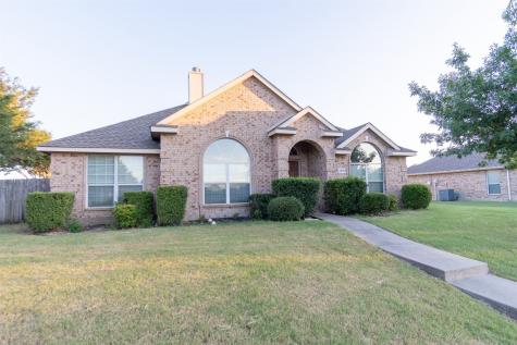 1318 E Oak Street Wylie TX 75098