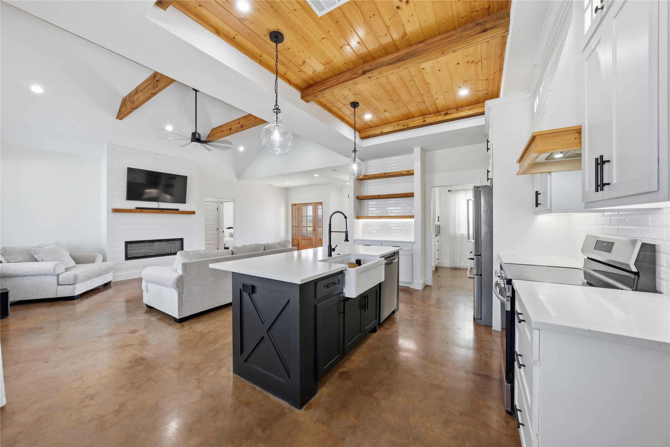 35835 Fm 47 Mabank TX 75147