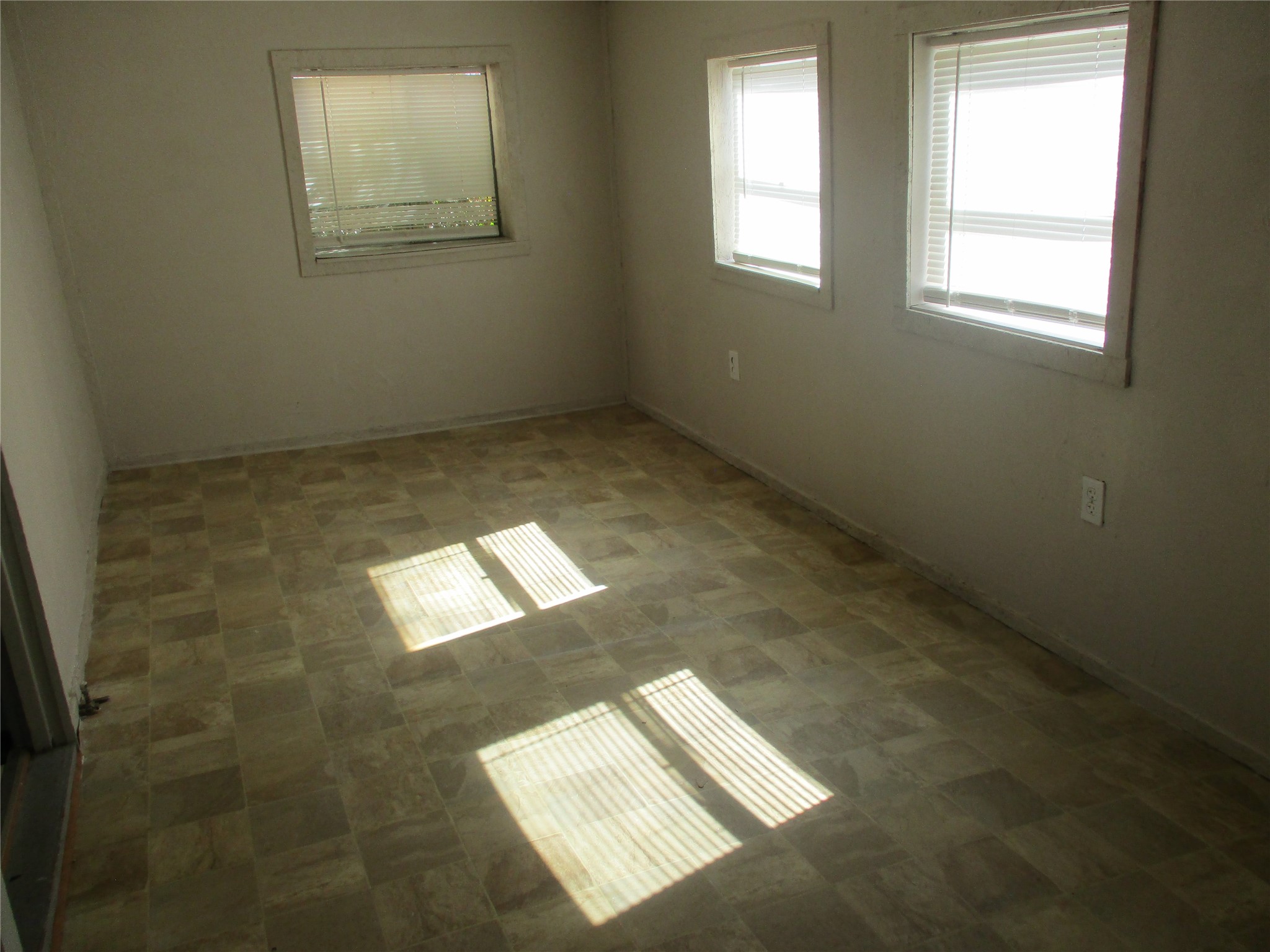 406 N Daugherty Eastland TX 76448