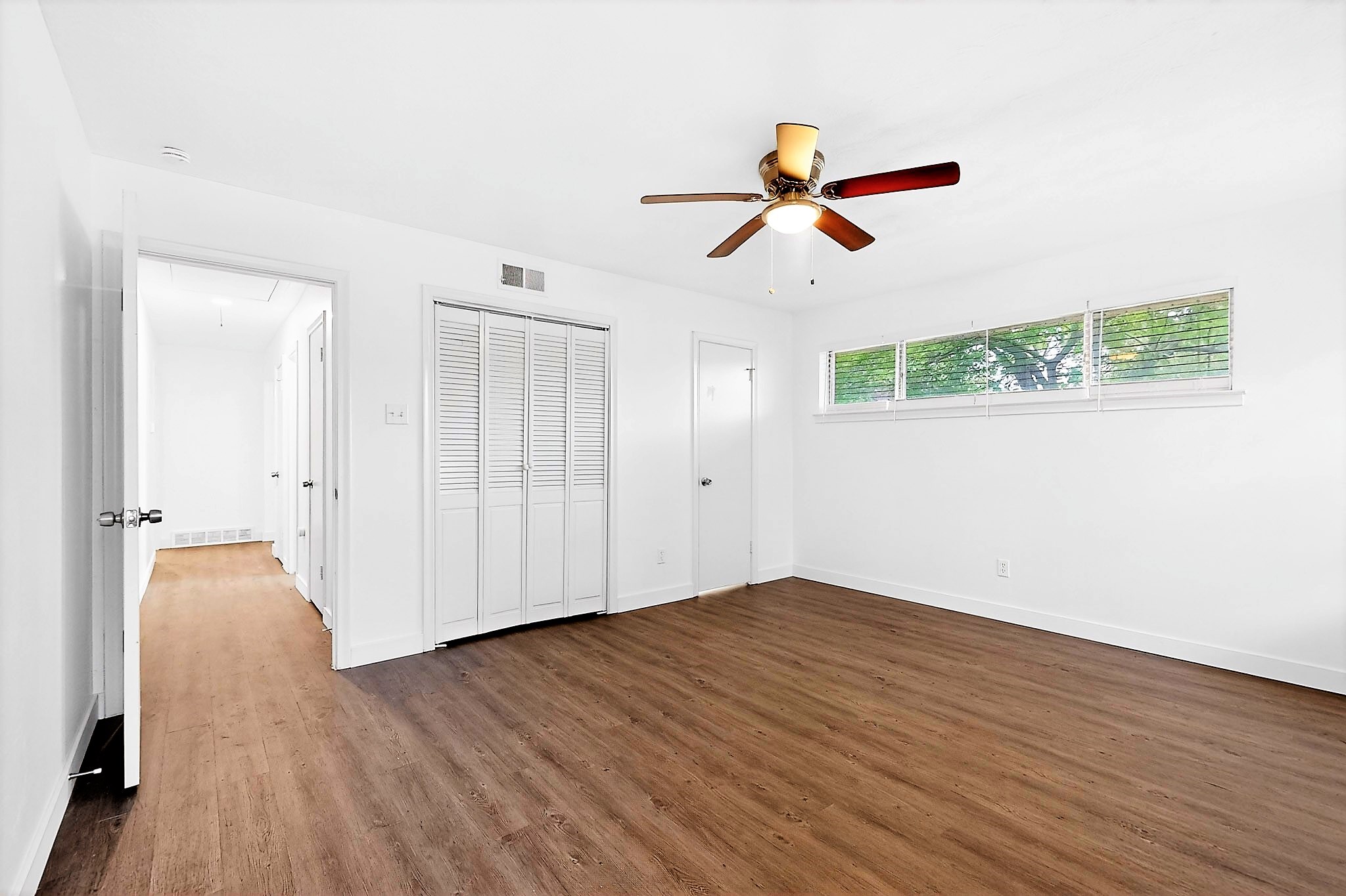 1602 Dakota Drive Garland TX 75043