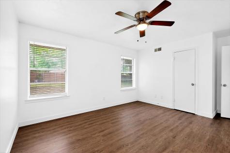 1602 Dakota Drive Garland TX 75043