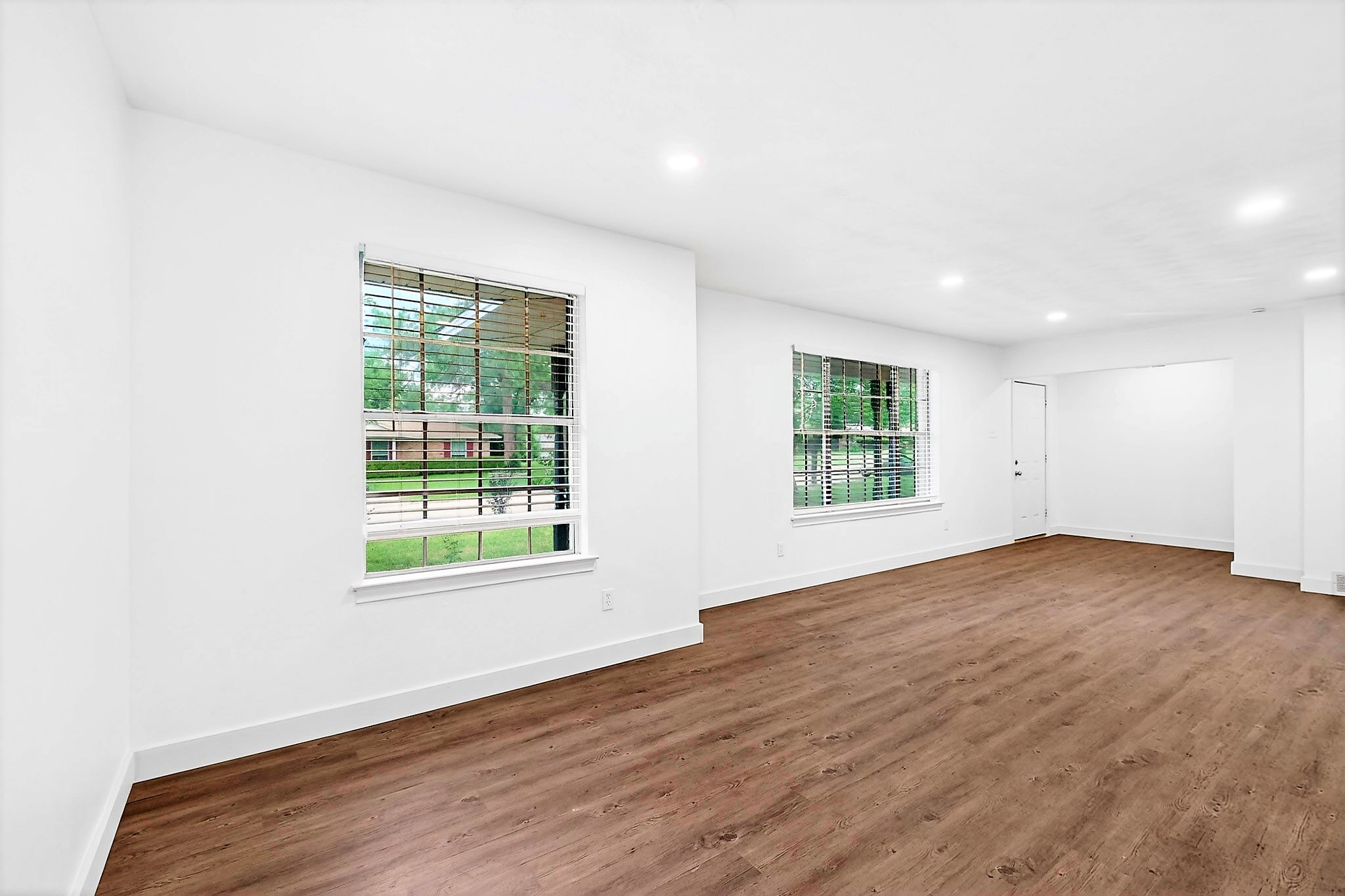 1602 Dakota Drive Garland TX 75043