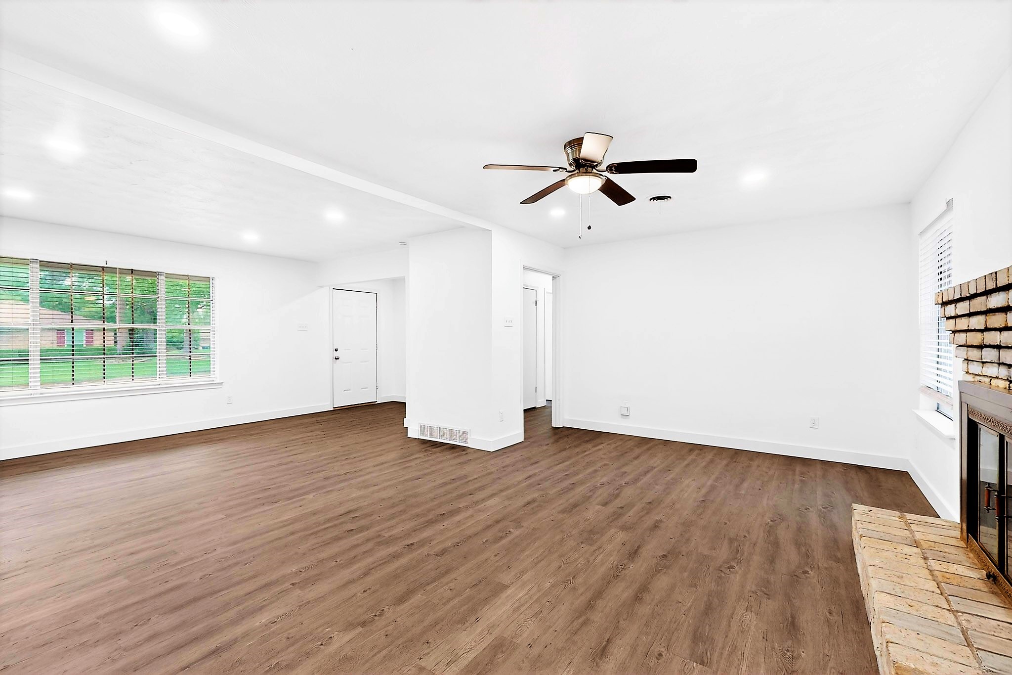 1602 Dakota Drive Garland TX 75043