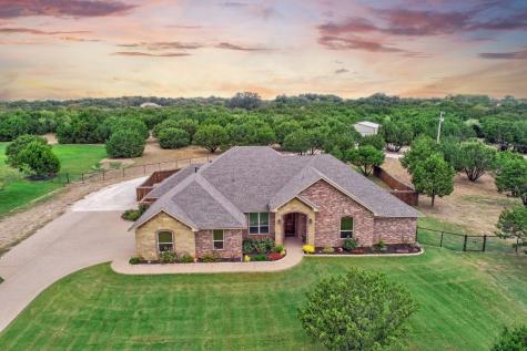 735 Milton Court Granbury TX 76048