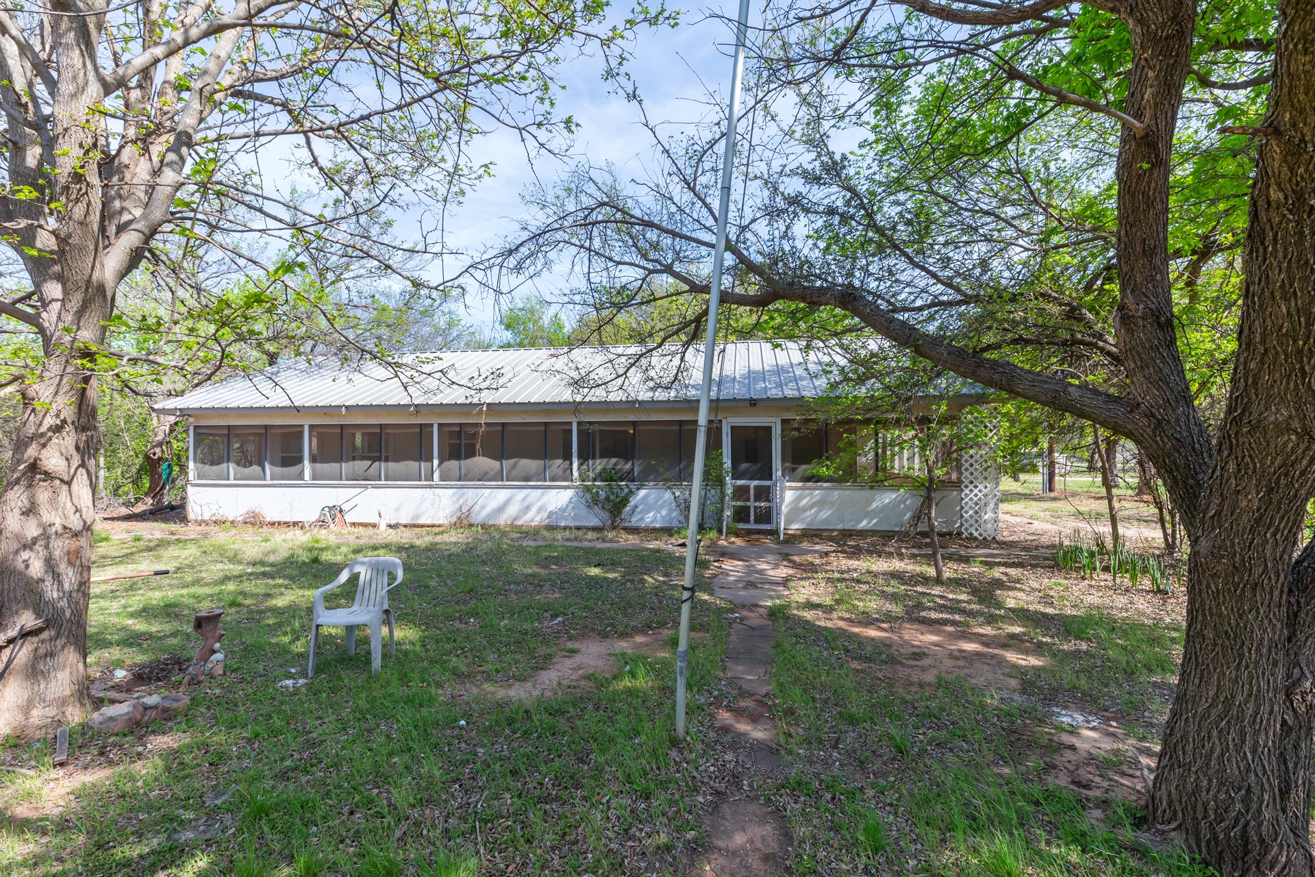 749 Cedar Street Buffalo Gap TX 79601