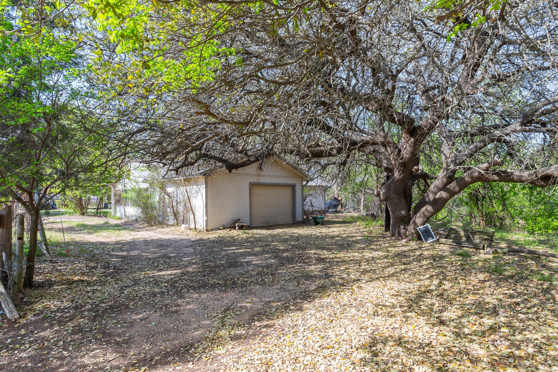 749 Cedar Street Buffalo Gap TX 79601