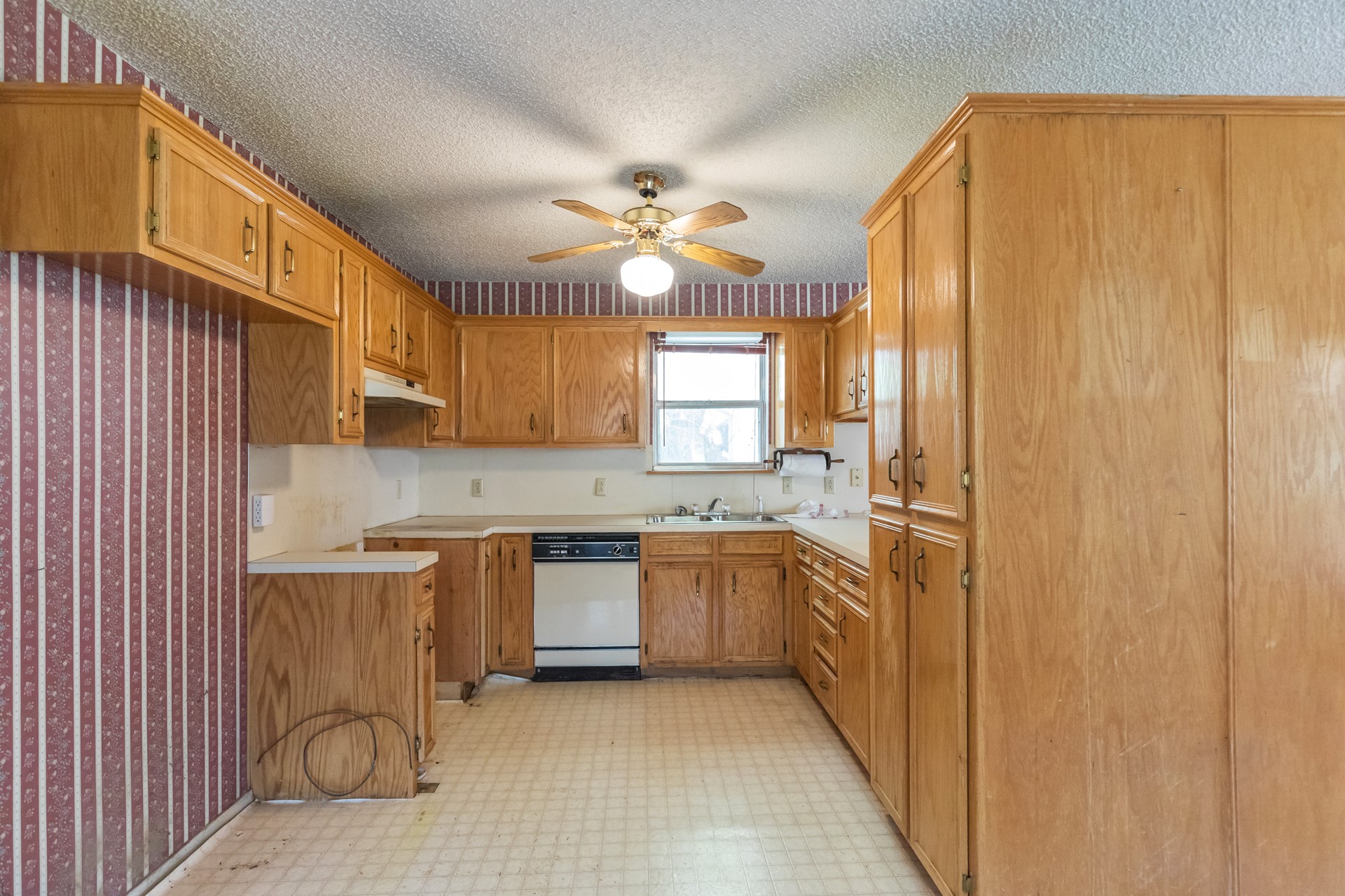 749 Cedar Street Buffalo Gap TX 79601