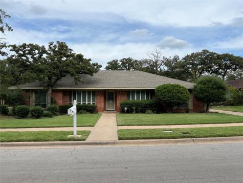 1707 Hilltop Lane Pantego TX 76013