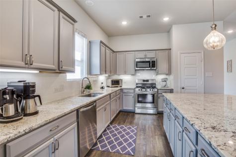 1621 Canter Court Aubrey TX 76227