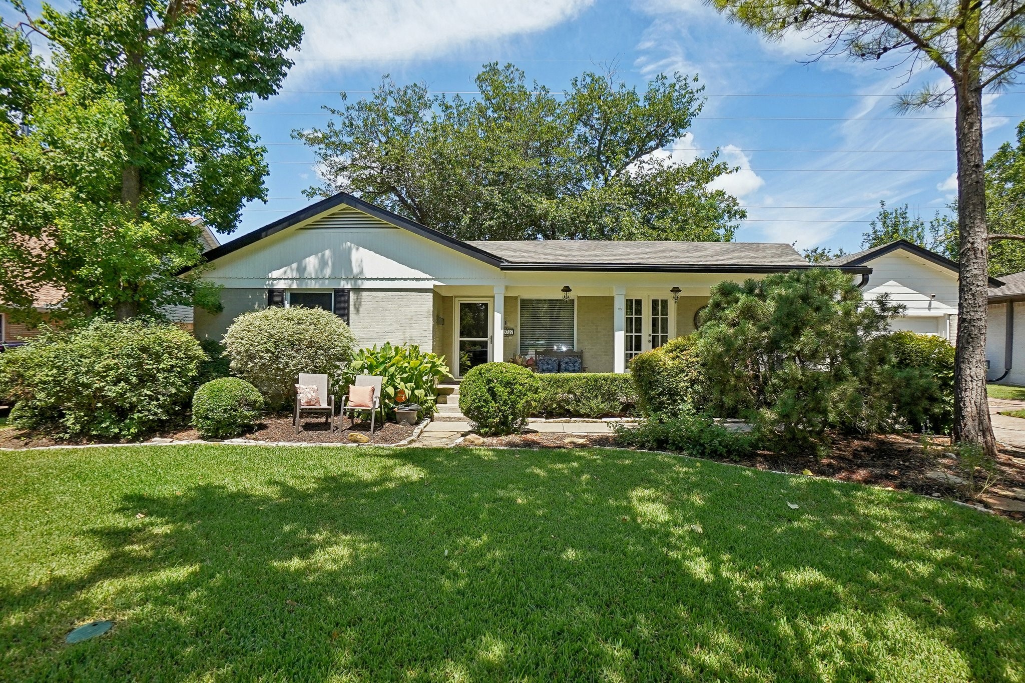 9727 Carnegie Drive Dallas TX 75228
