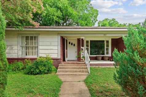 818 College Street Cleburne TX 76033