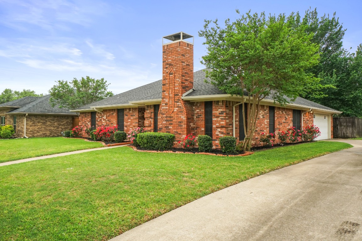 125 Sunny Crest Drive Murphy TX 75094