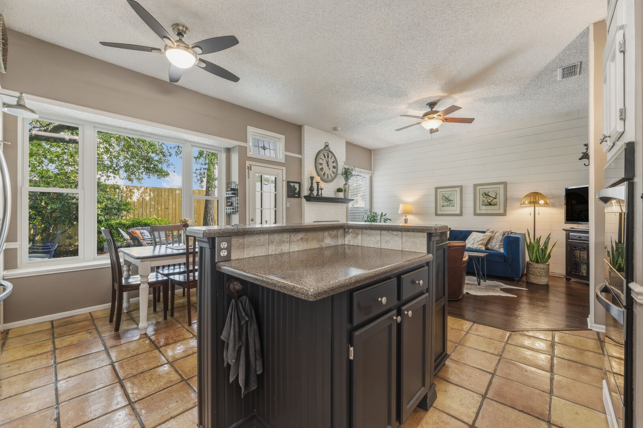 4433 Carolina Street Grand Prairie TX 75052