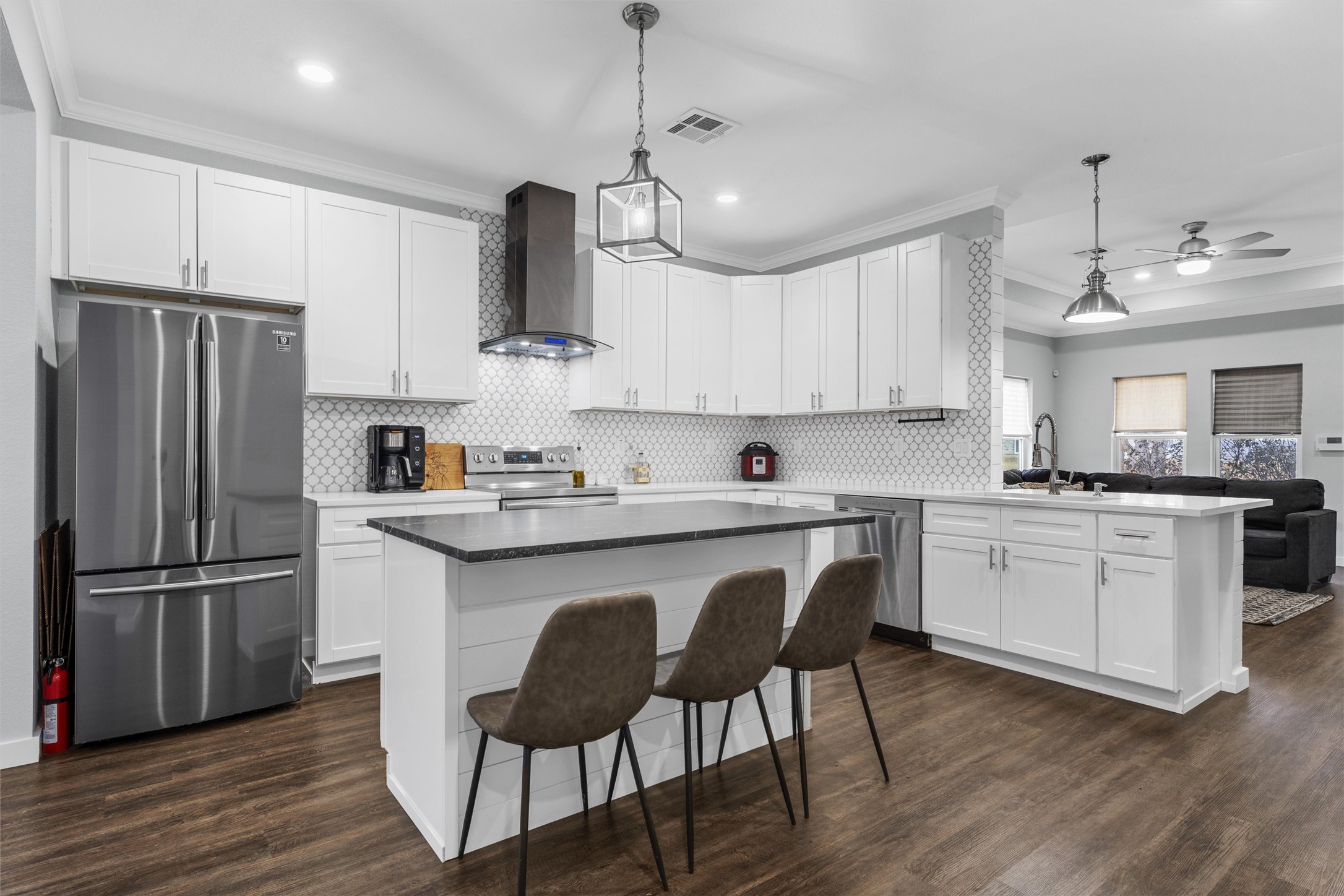 502 David Davis Drive Mcgregor TX 76657