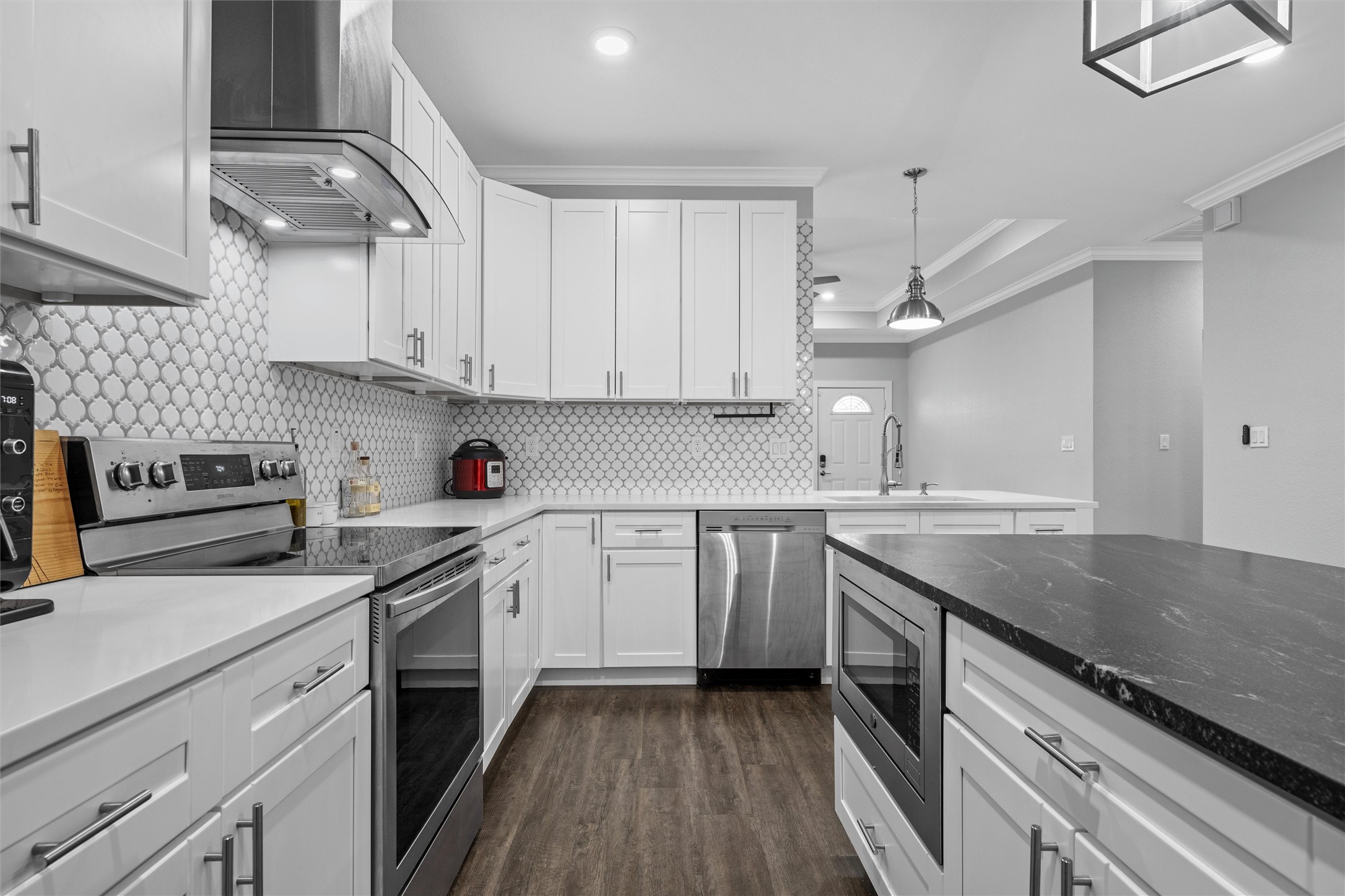 502 David Davis Drive Mcgregor TX 76657