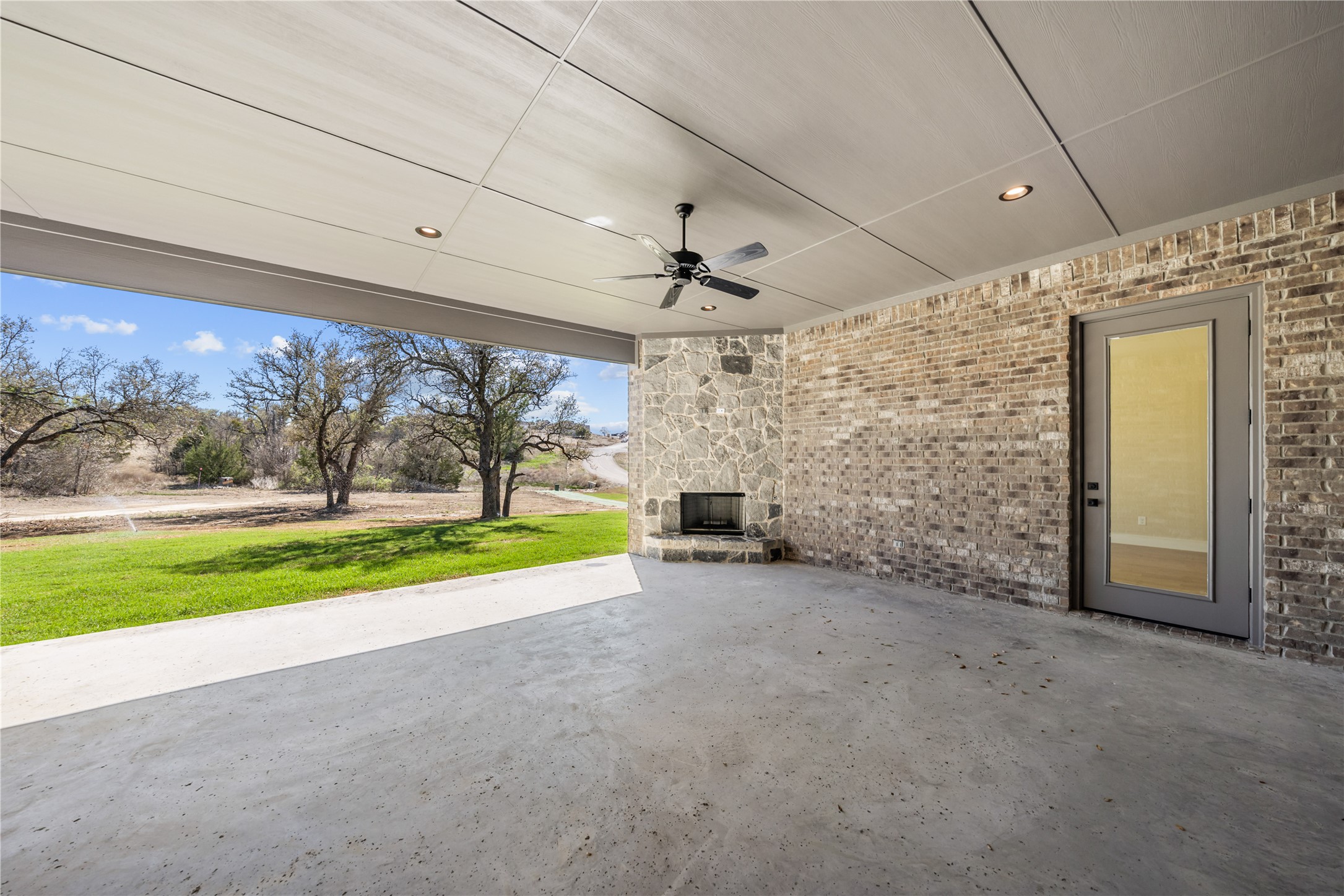 400 Persimmon Court Weatherford TX 76085