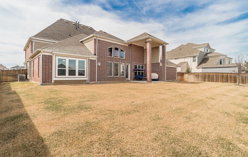 1504 S Mitchell Road Mansfield TX 76063