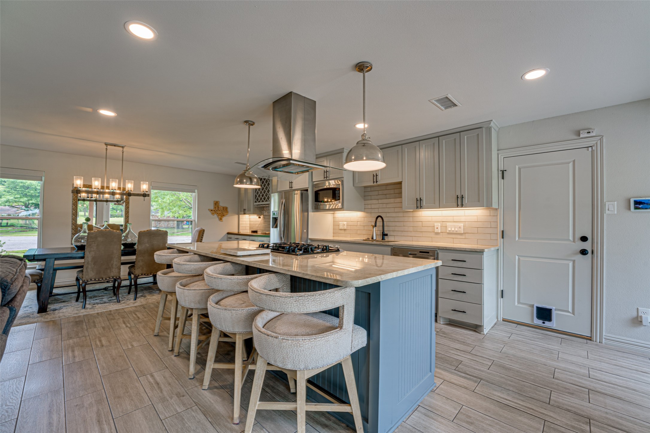 14254 Coral Harbour Court Farmers Branch TX 75234