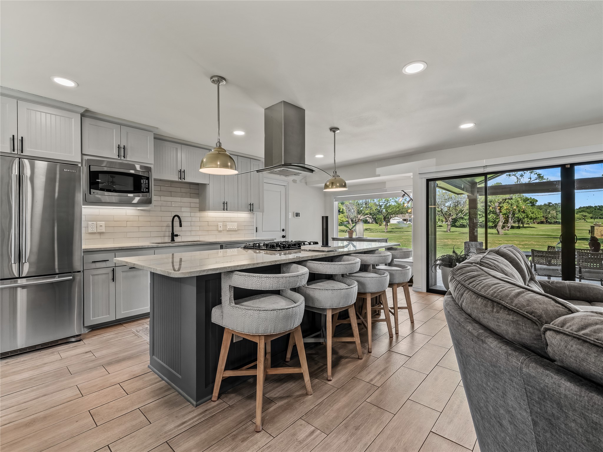 14254 Coral Harbour Court Farmers Branch TX 75234