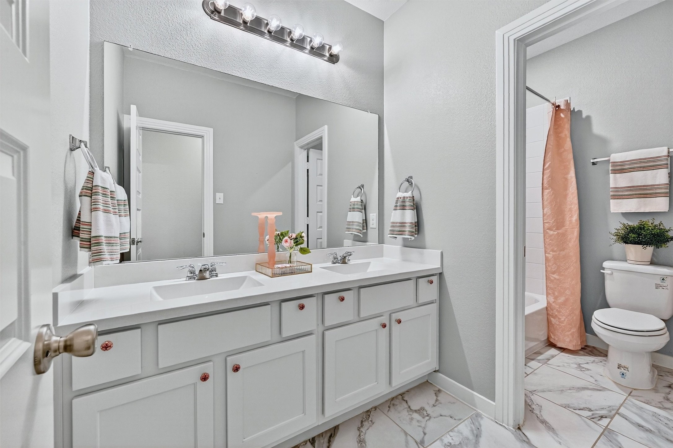 3717 Fawn Meadow Trail Denison TX 75020