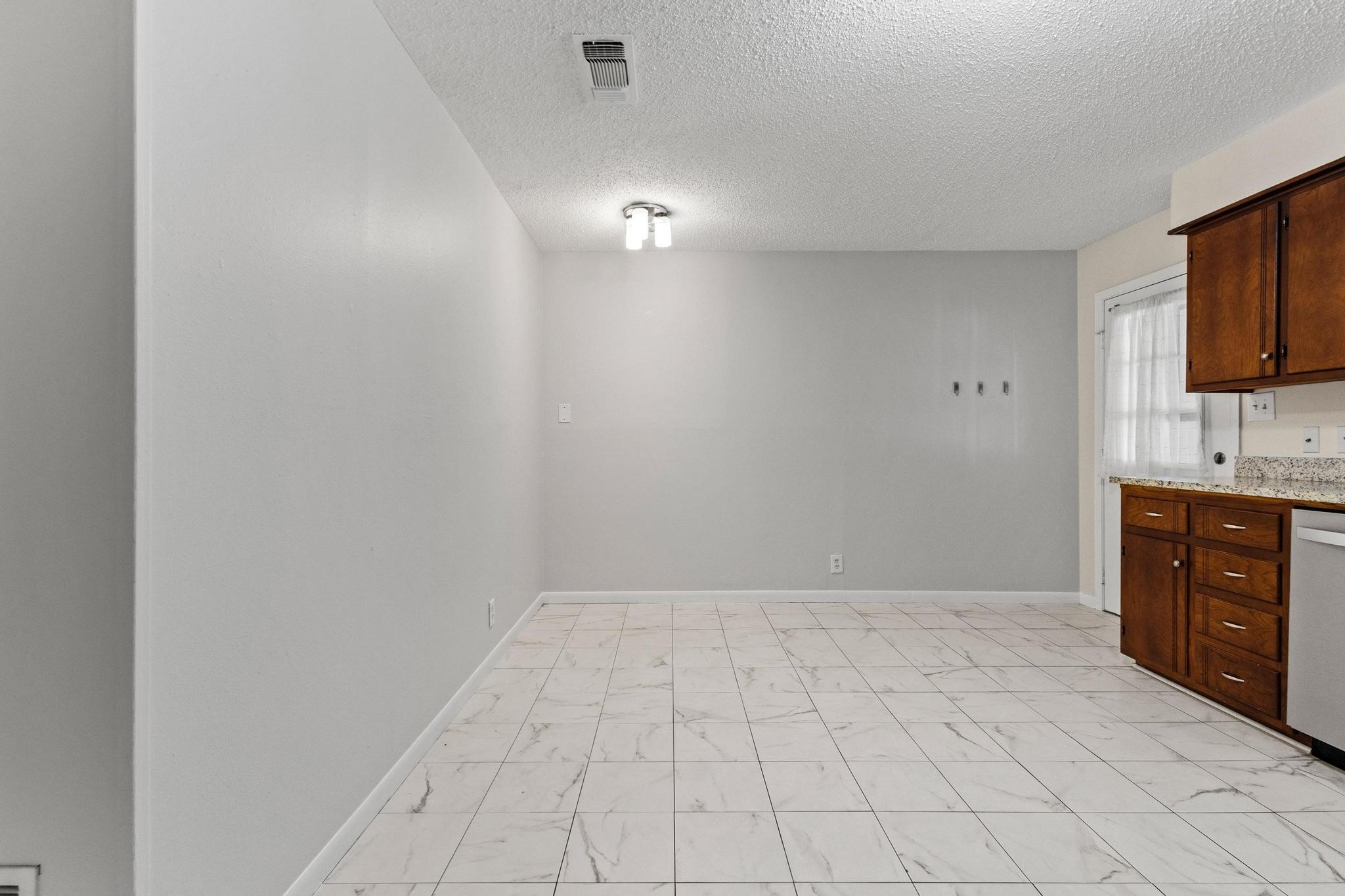 904 S Gribble Street Sherman TX 75090