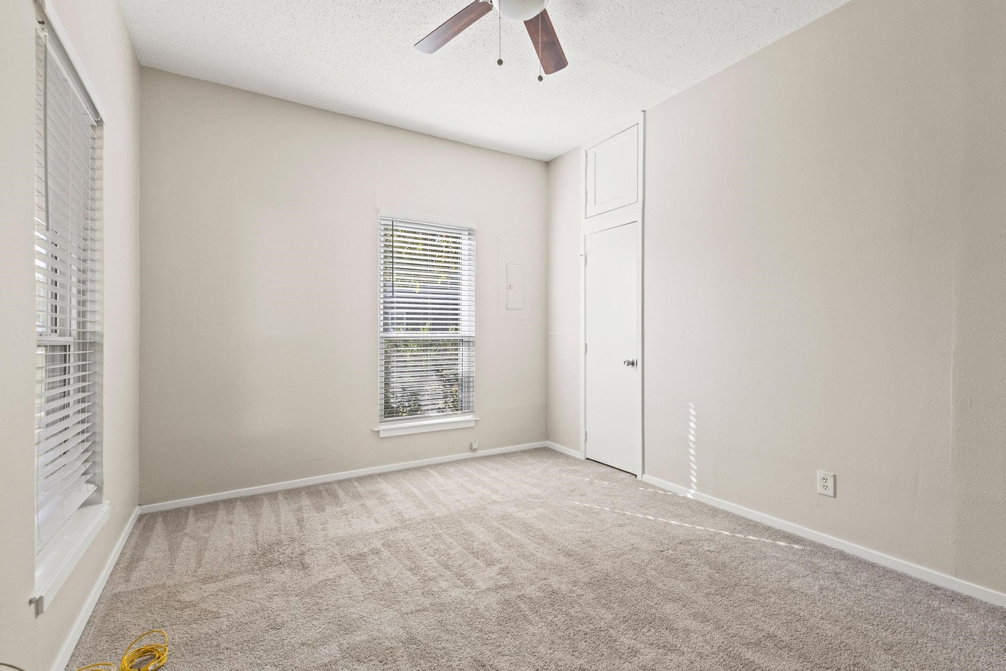 904 S Gribble Street Sherman TX 75090