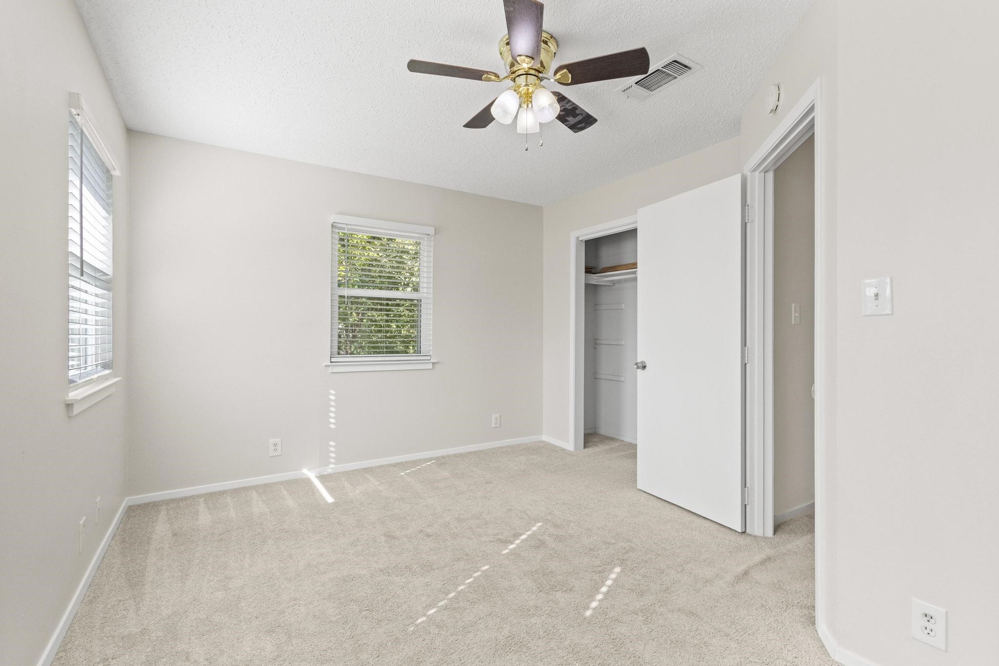 904 S Gribble Street Sherman TX 75090