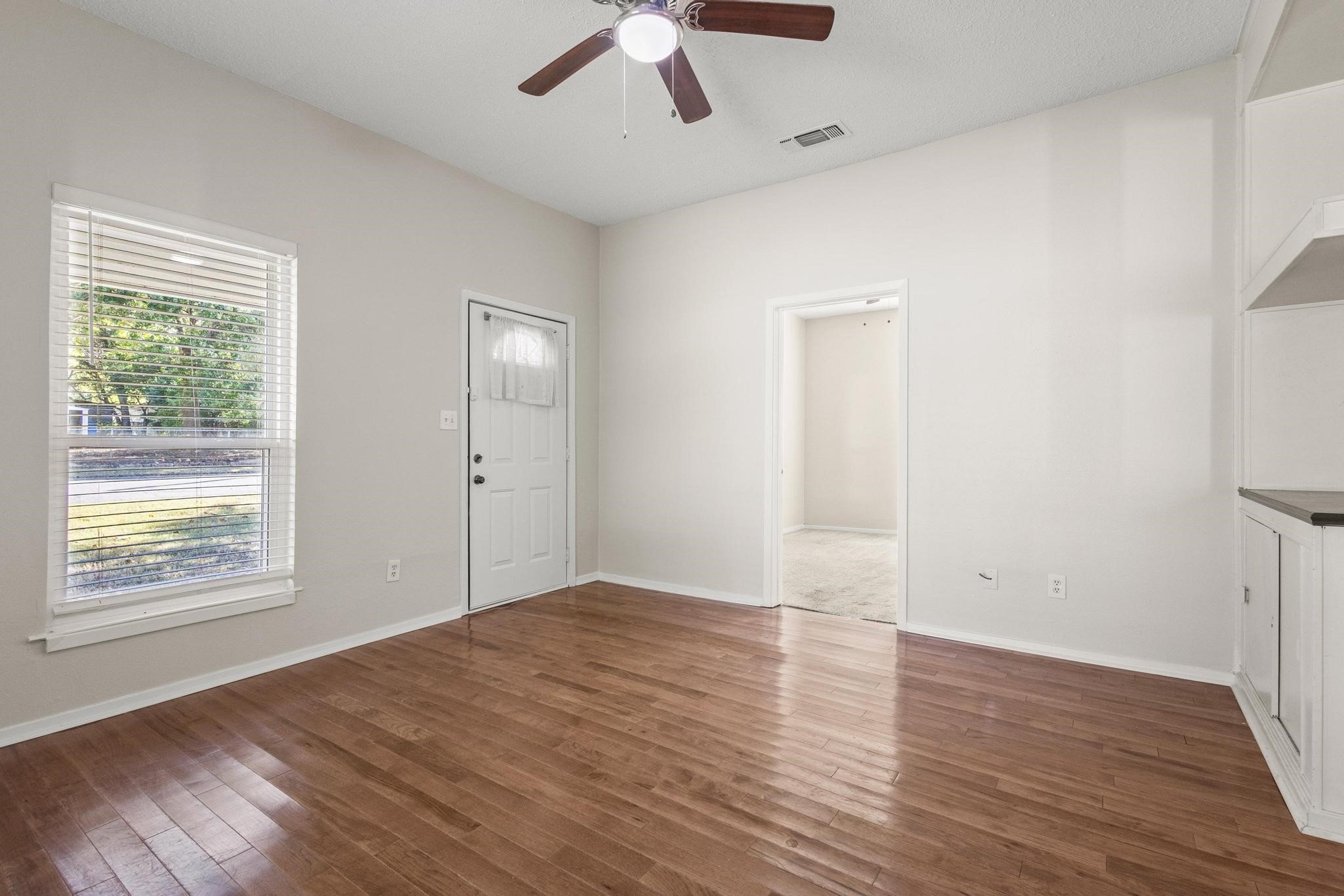 904 S Gribble Street Sherman TX 75090