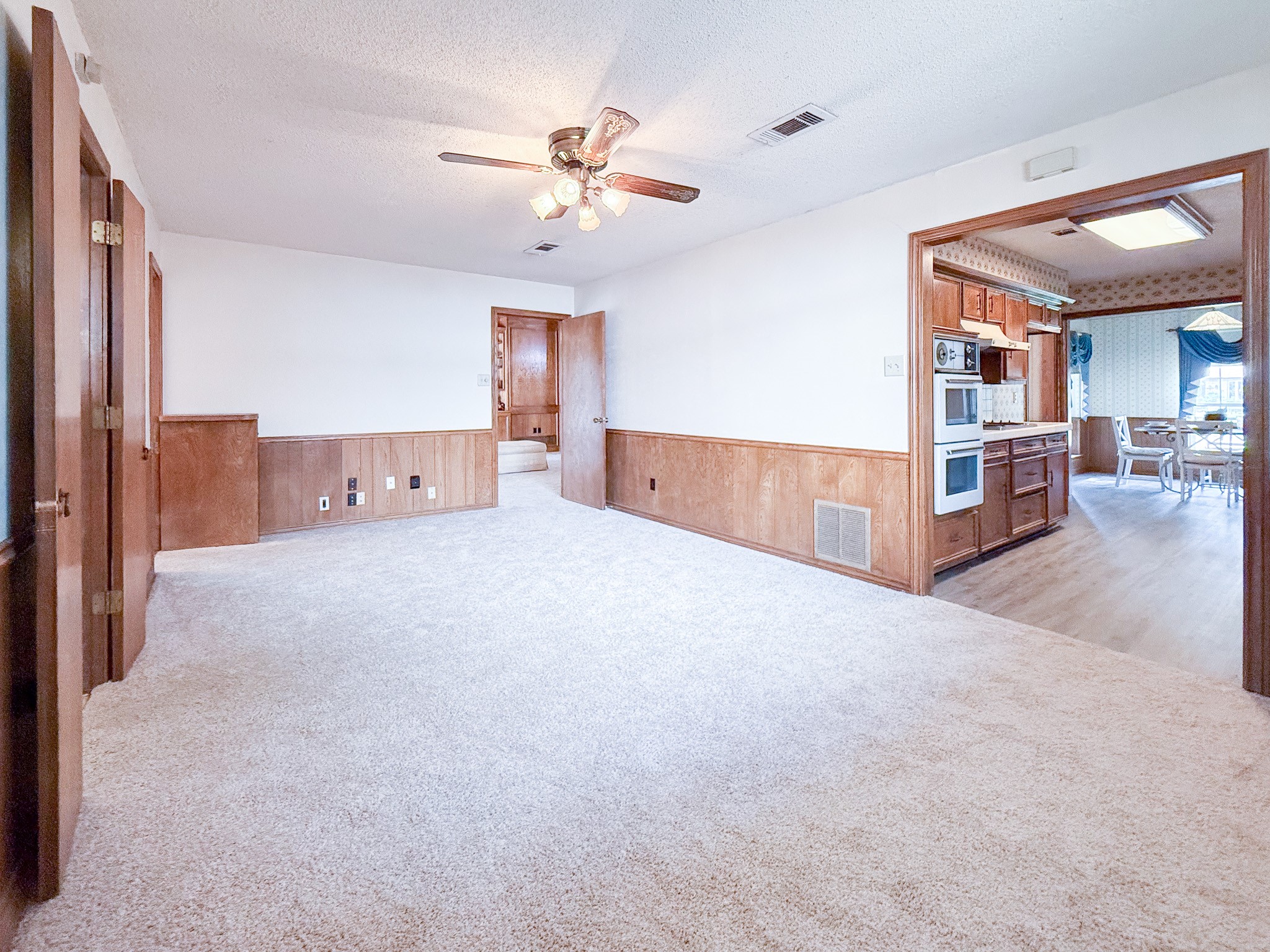605 E Spring Valley Road Richardson TX 75081