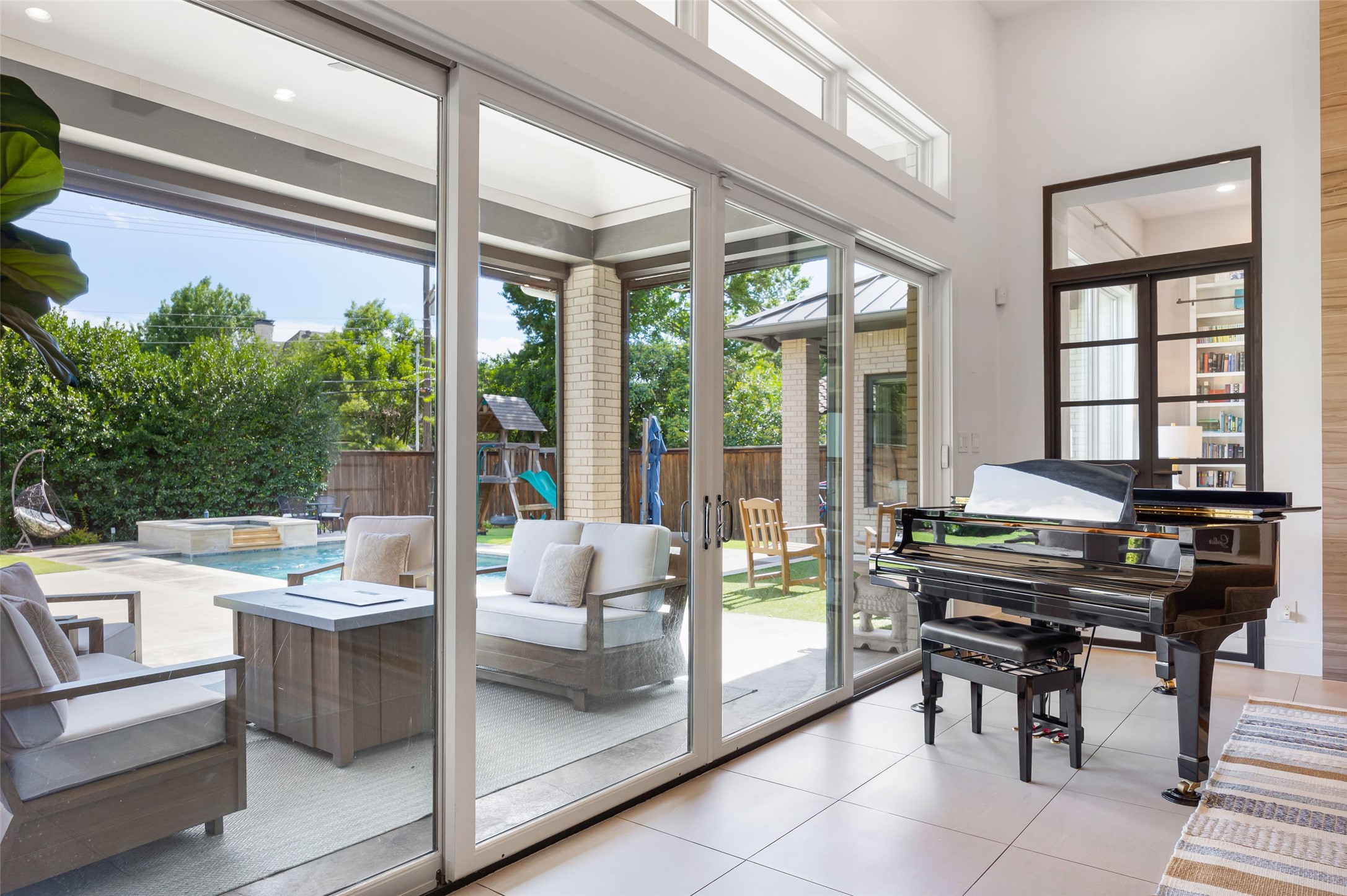 5948 Azalea Lane Dallas TX 75230