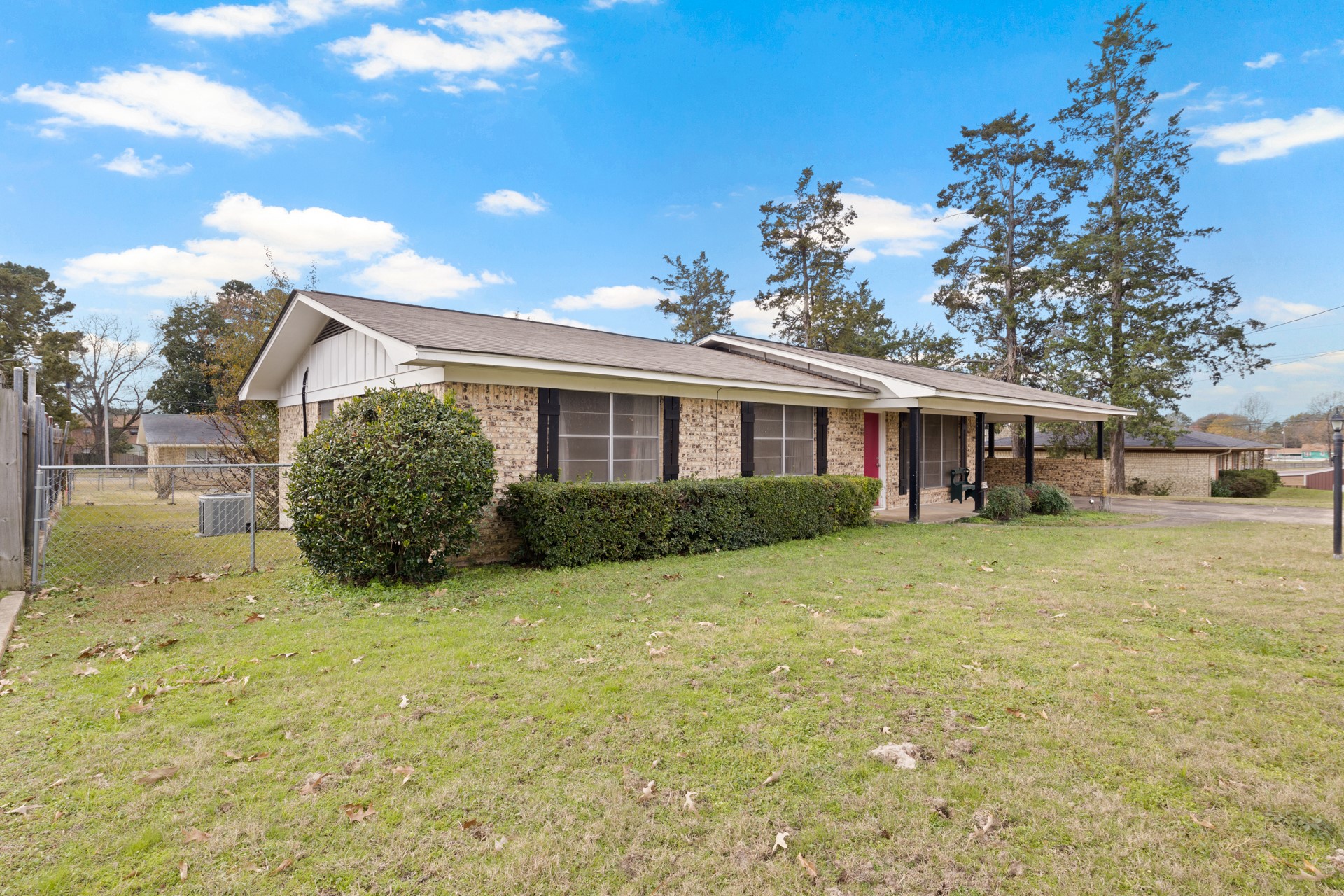 605 Campbell Linden TX 75563