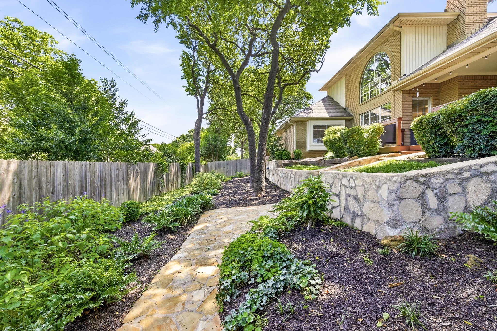 2962 Woodland Hills Drive Grapevine TX 76051