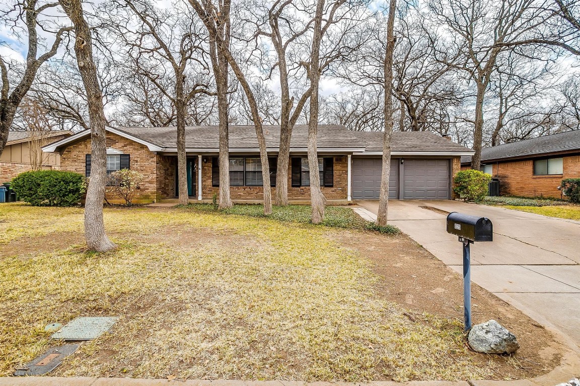 1225 Kathryn Street Hurst TX 76053