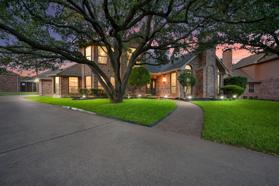2312 Colleen Court Carrollton TX 75007