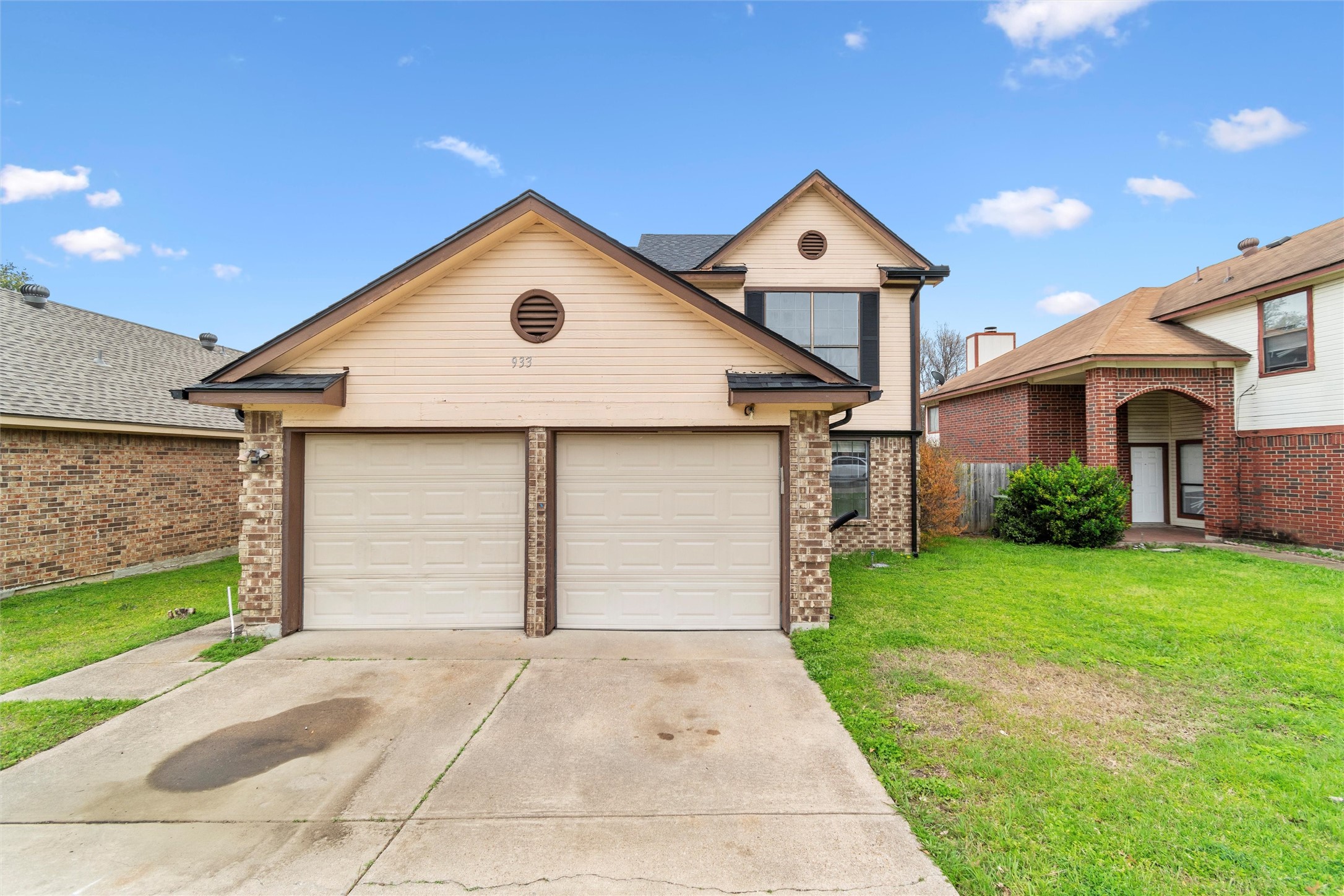 933 Sylvan Creek Drive Lewisville TX 75067