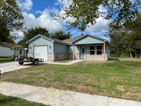 2014 Oak Street Greenville TX 75401