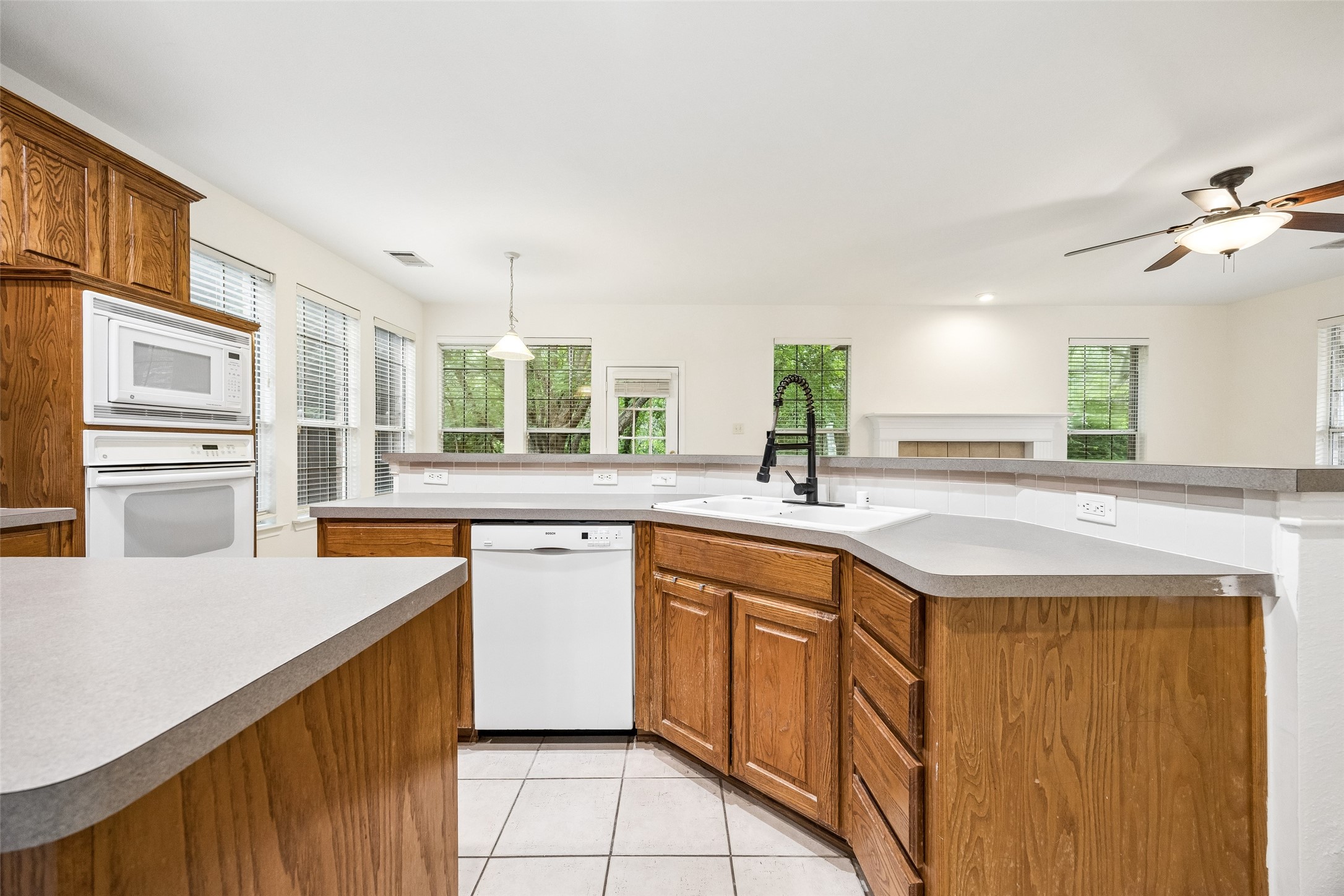 5228 Stone Brooke Crossing Mckinney TX 75072