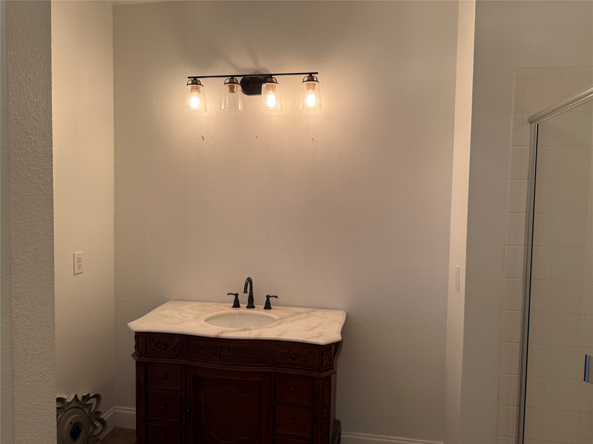 2027 Fair Weather Drive Lancaster TX 75146