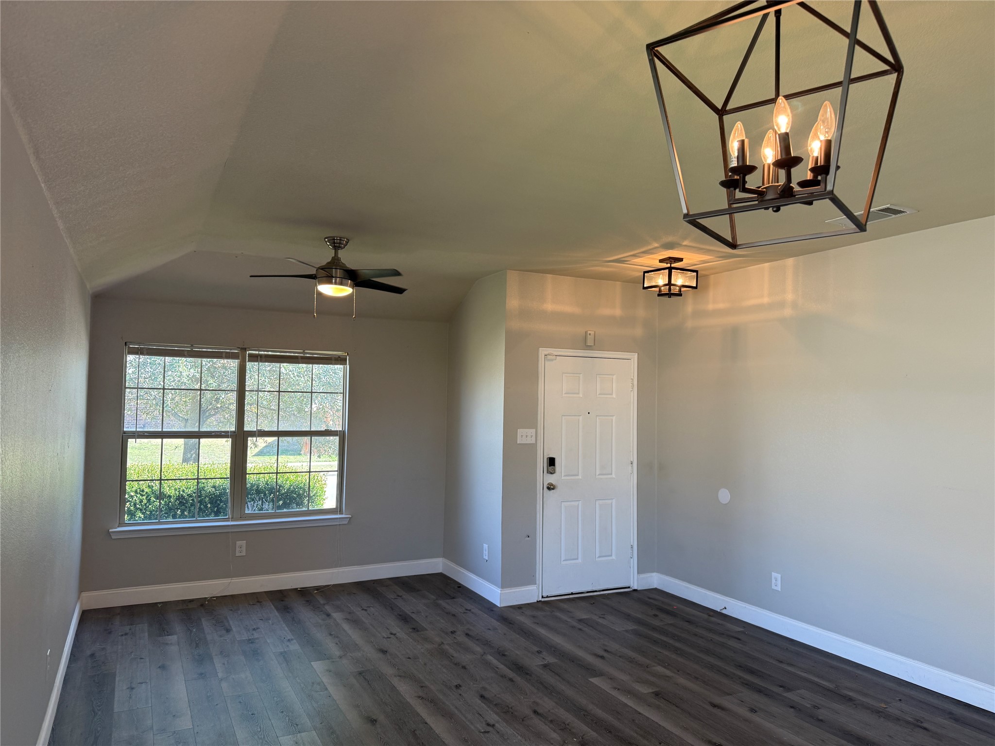 2027 Fair Weather Drive Lancaster TX 75146