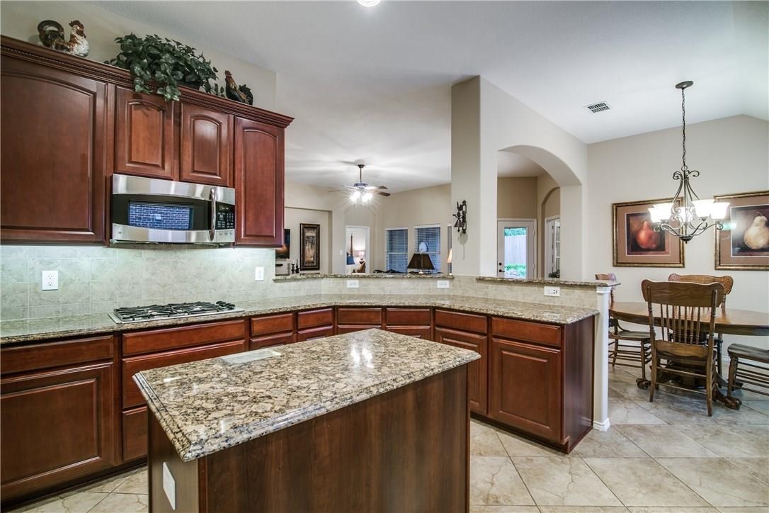 1327 Canyon Creek Road Wylie TX 75098
